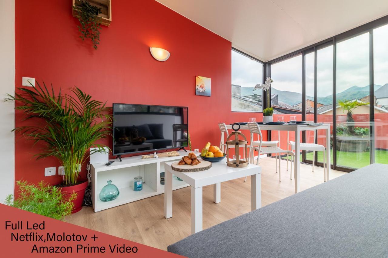 Air-Conditioned Flat With Terrace - Private & Independent - ลูร์ด ภายนอก รูปภาพ